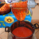 Salsa_passata di pomodoro fresco fatto in casa